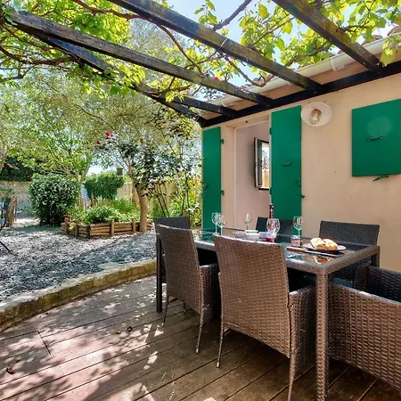 Belle Maison Avec Jardin Ombrage Pour 11 Ferienhaus