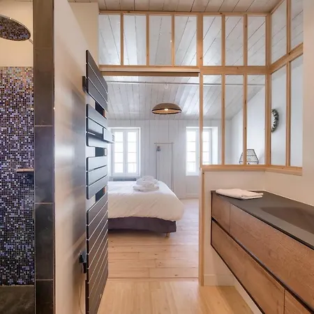 Belle Maison Avec Jardin Ombrage Pour 11 Ferienhaus *